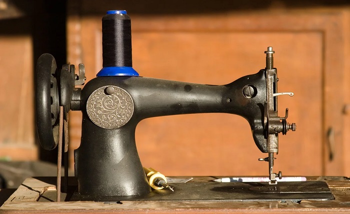 Vintage Singer Sewing