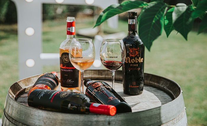 Unique Wine