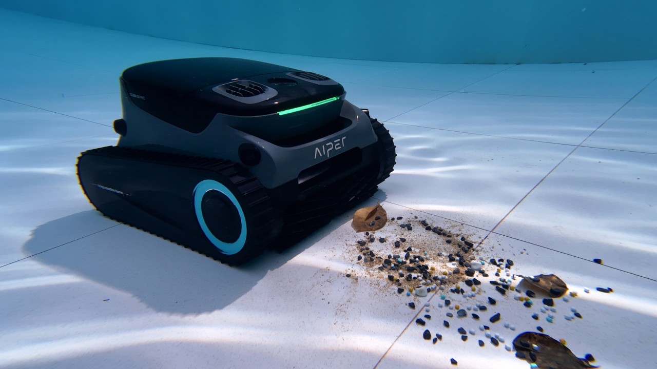 Robotic vs. Manual Pool Cleaners: Which Is Right for You?