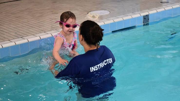 5 Effective Tips for Preparing Your Baby for Swim Lessons