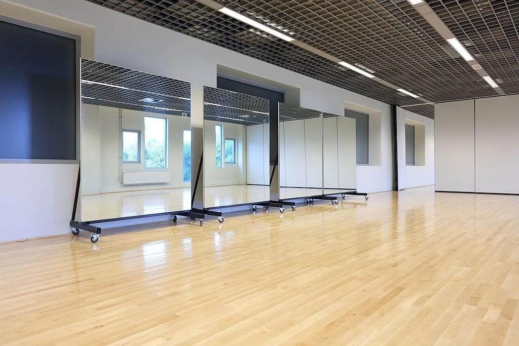 What Are the Best Dance Flooring Options for Your Practice Space?