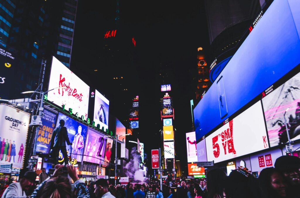 Innovative Technology Driving Modern Billboard Design