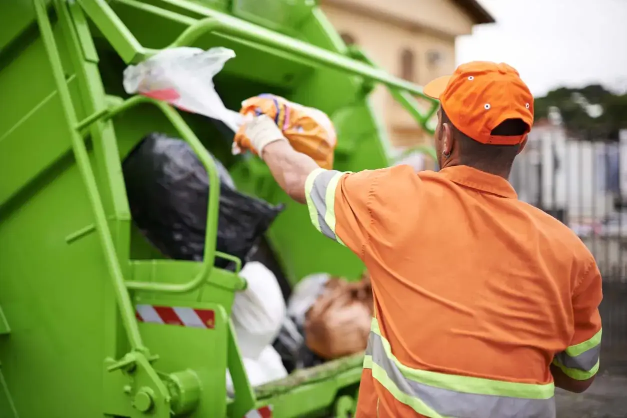 The Ultimate Guide to Choosing the Right Junk Removal Company